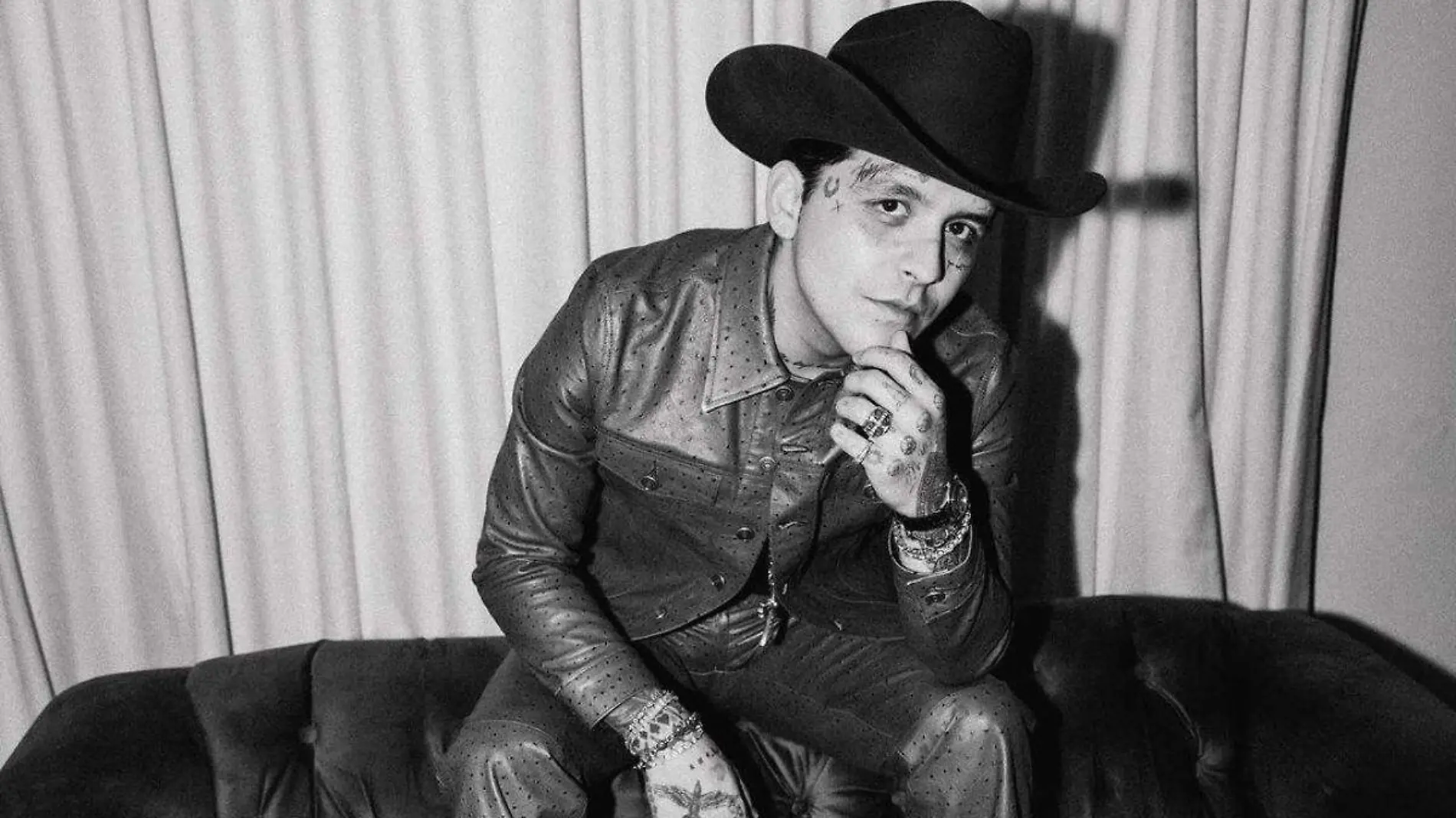 Christian Nodal  (1)